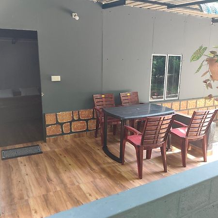 Green Hills Farm And Guest House 마시나구디 외부 사진