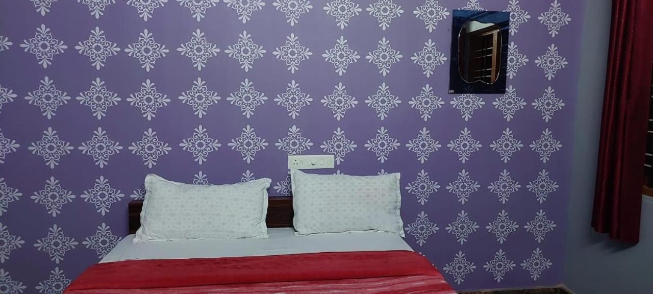 Green Hills Farm And Guest House 마시나구디 객실 사진